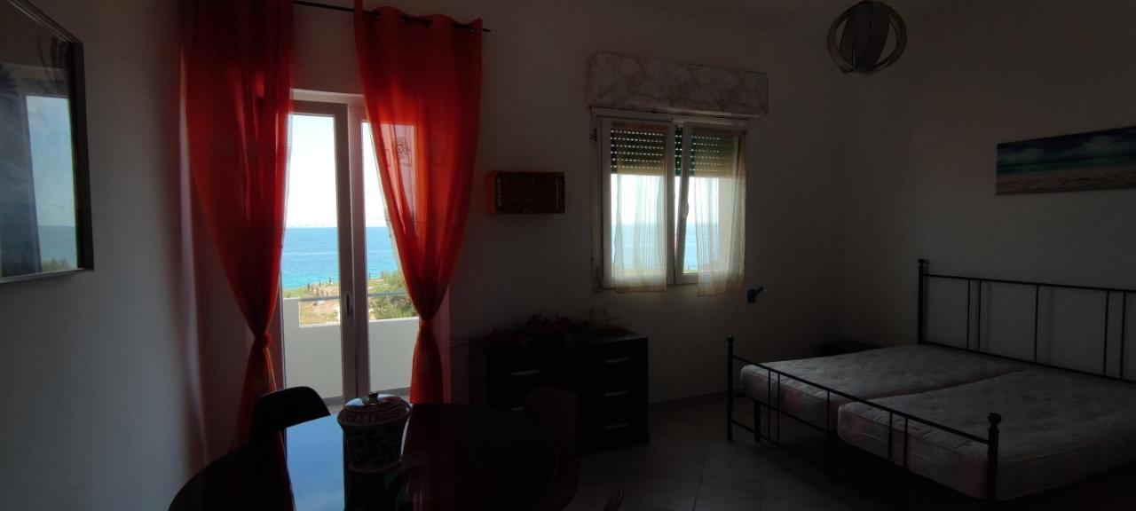 Apartamento Casa fronte mare Torre sant'andrea Sant'Andrea  Exterior foto