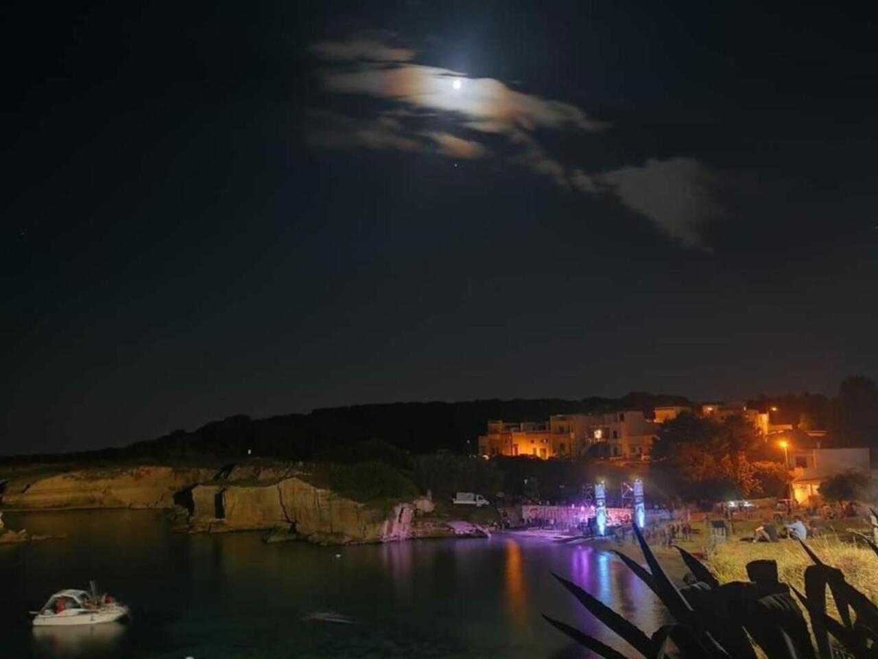 Apartamento Casa fronte mare Torre sant'andrea Sant'Andrea  Exterior foto